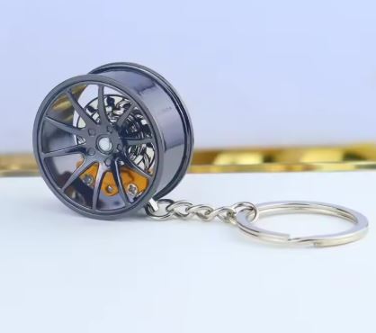 3D tire Metal keychain